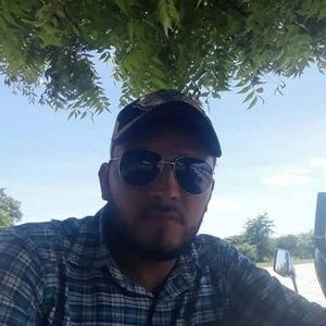 Meet your Posher, Marlon